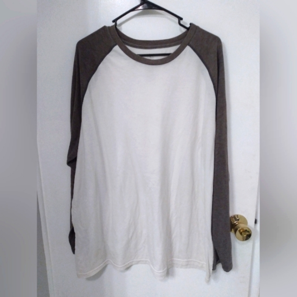 Performance blend baseball shirt